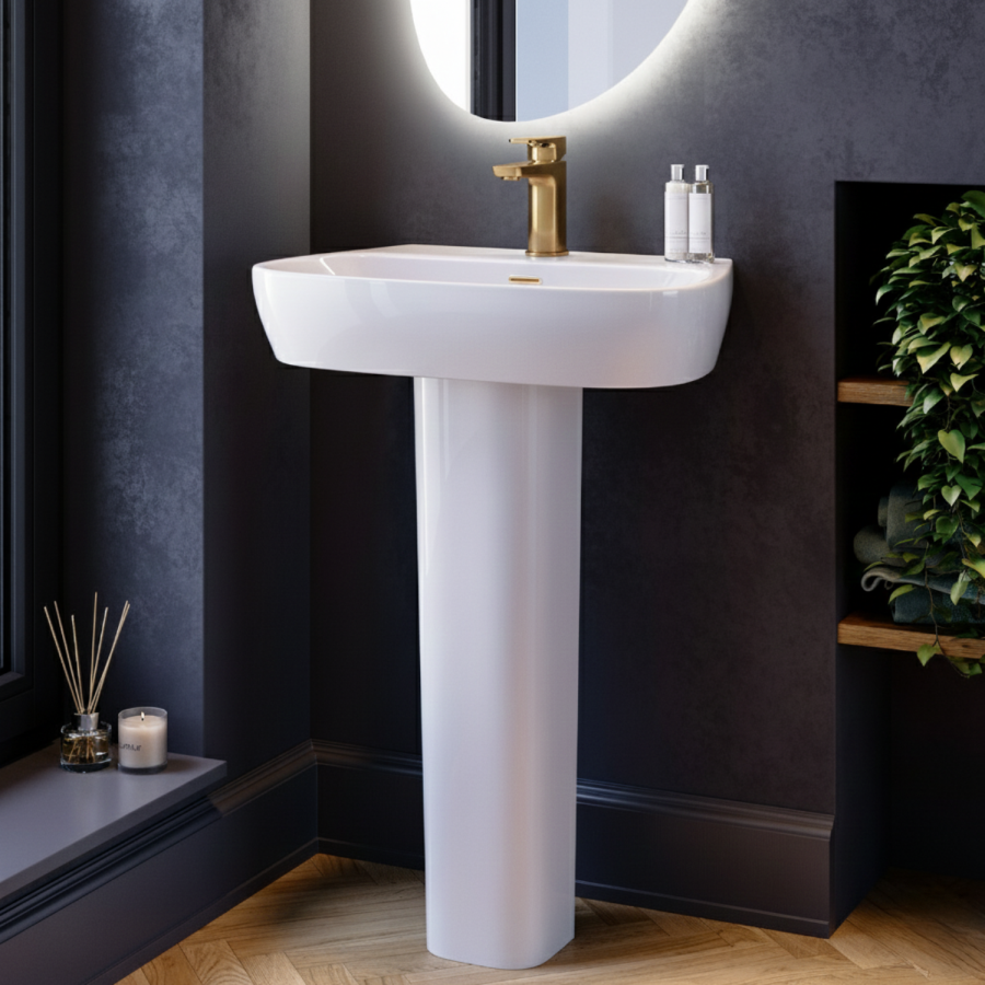 Brass Freestanding Right Hand Shower Bath Suite with Toilet and Basin - Amaro