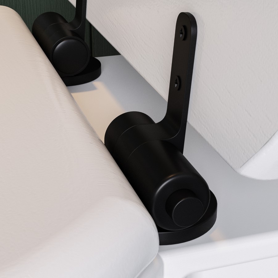 Close Coupled Traditional Toilet with Wooden Soft Close Seat & Black Fittings - Park Royal