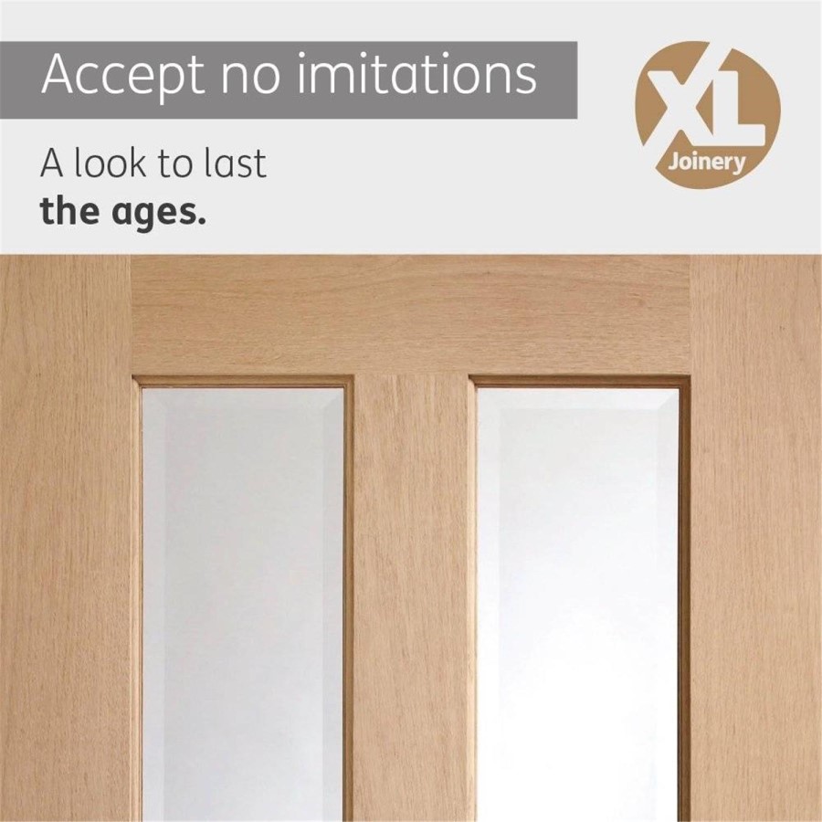 Internal Oak Glazed Victorian 4-Panel Door with Clear Bevelled Glass - Unfinished - 2040 x 826 x 40mm - Victoria - XL Joinery