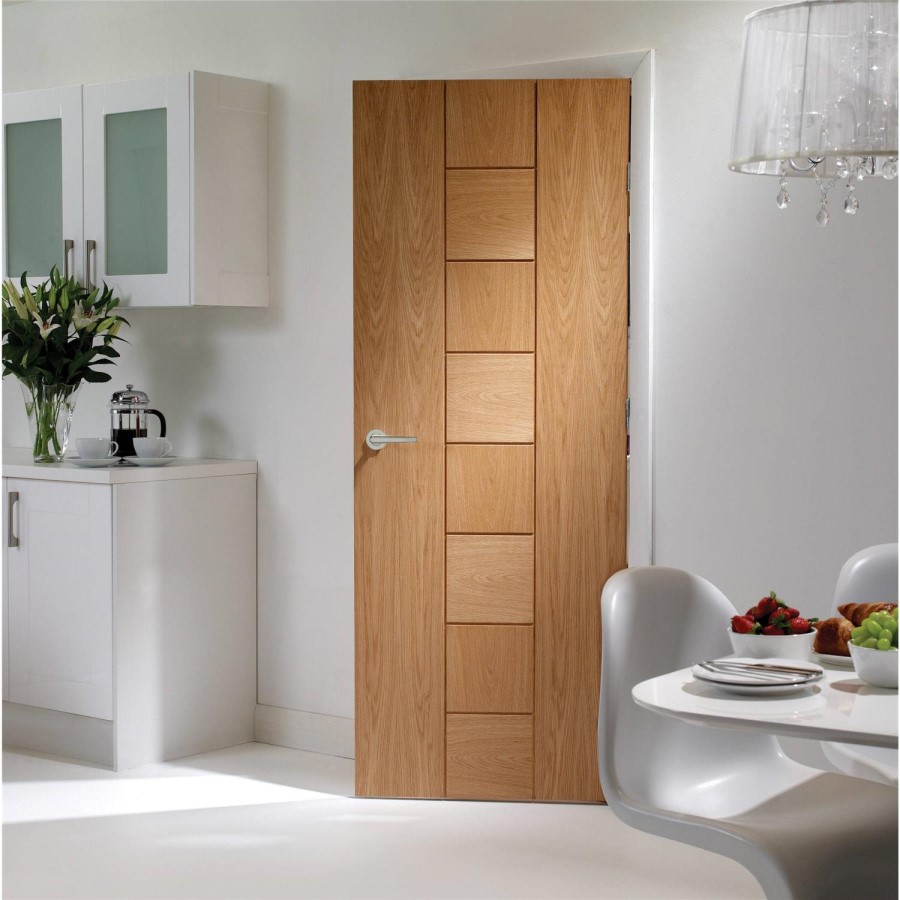 Internal Oak Door - Unfinished - 1981 x 686 x 35mm - Messina - XL Joinery