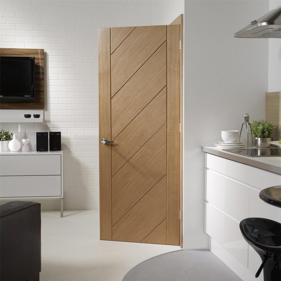 Internal Oak Door - Unfinished - 2040 x 726 x 40mm - Monza - XL Joinery