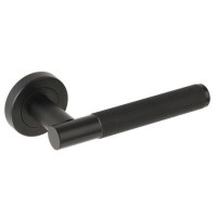 Internal Matt Black Bathroom Lever Door Handle with Lock, Latch and Hinges Pack - 75mm Latch - Livenza - XL Joinery