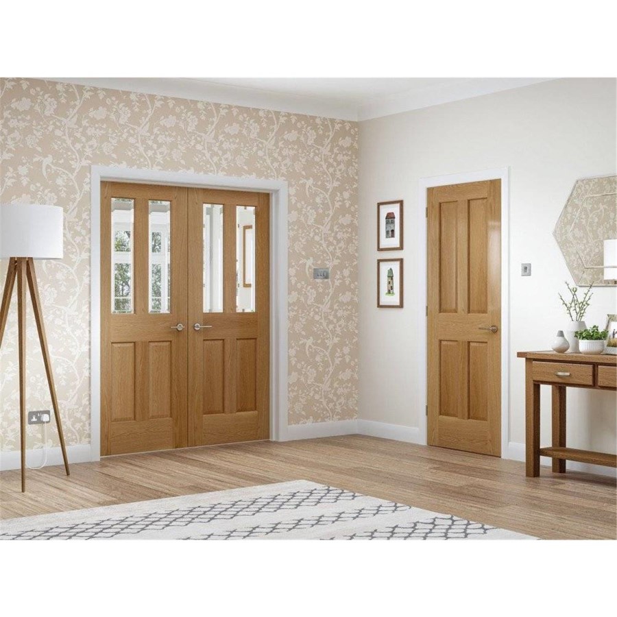 Internal Oak Malton Door with Clear Bevelled Glass - Pre-Finished - 1981 x 762 x 35mm - Victoria - XL Joinery